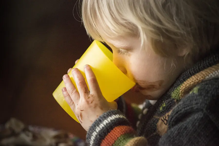 The Bedtime Drink Dilemma: When to Stop Liquids for Dry Nights